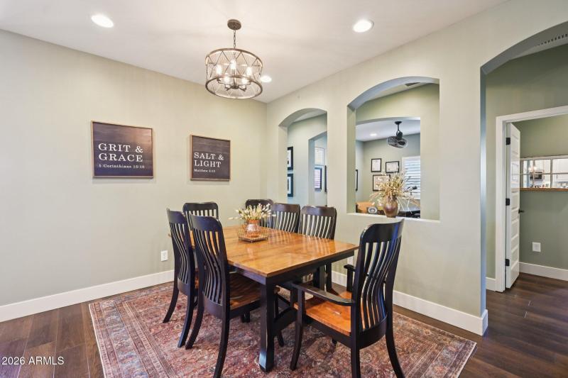 11-web-or-mls-W Oberlin Way-S2402-011