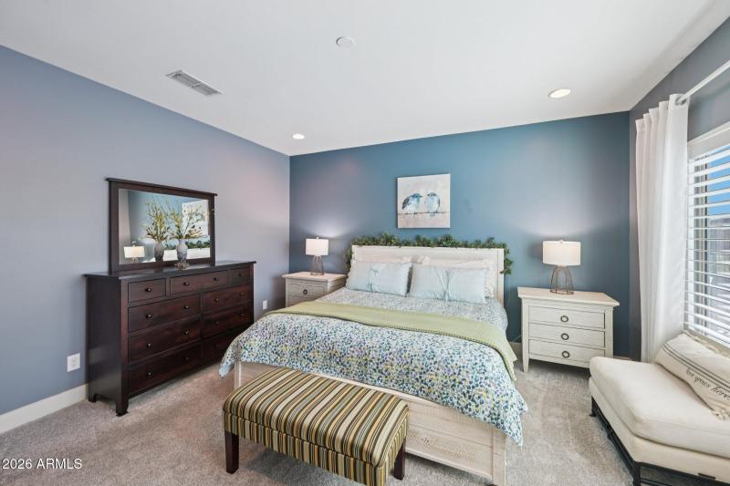 30-web-or-mls-W Oberlin Way-S2402-030