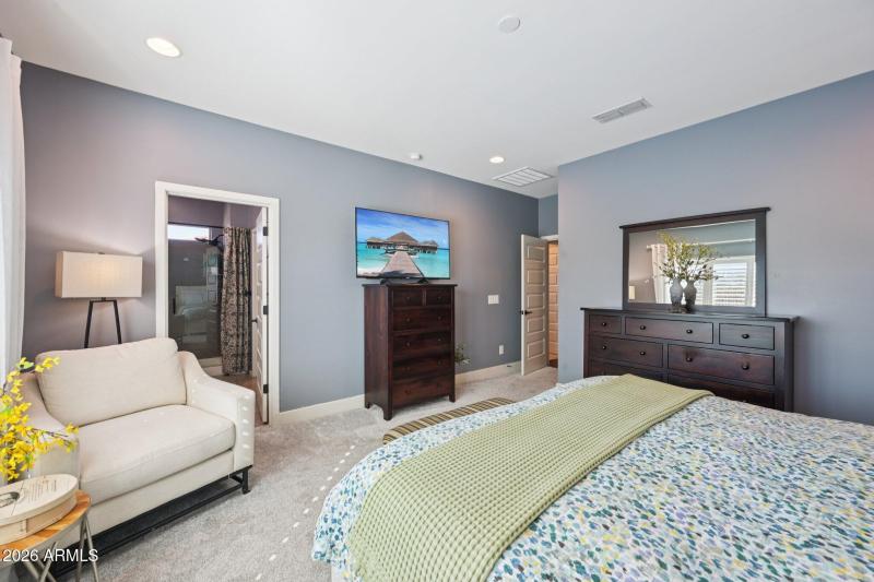 31-web-or-mls-W Oberlin Way-S2402-031