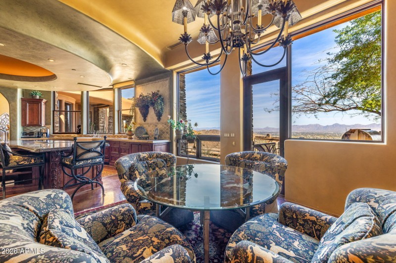 Breakfast Room Toward Kitchen