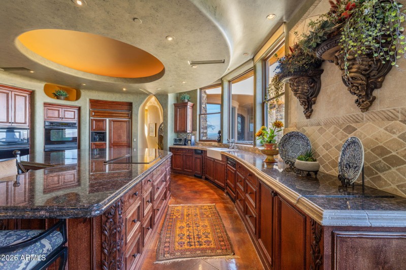 Massive Kitchen