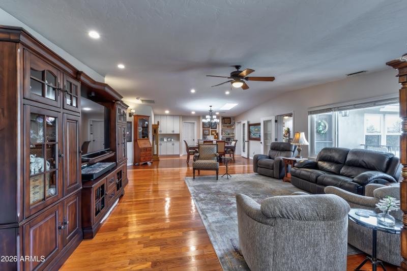 2405 Williamson Valley Int - 01