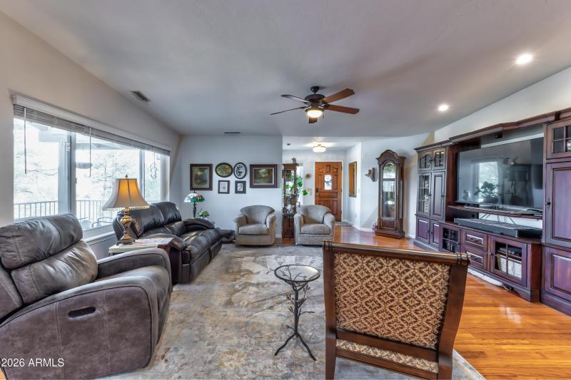 2405 Williamson Valley Int - 03