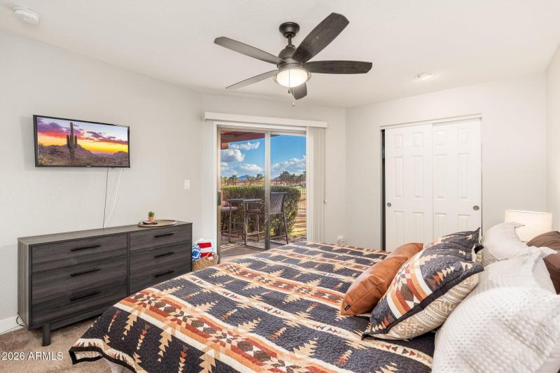 12212 N Paradise Village Pkwy S APT 129