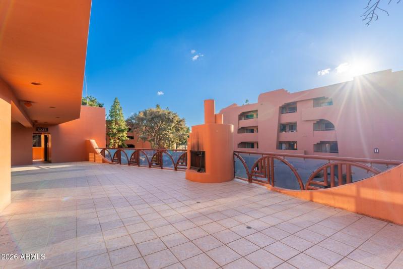 12212 N Paradise Village Pkwy S APT 129