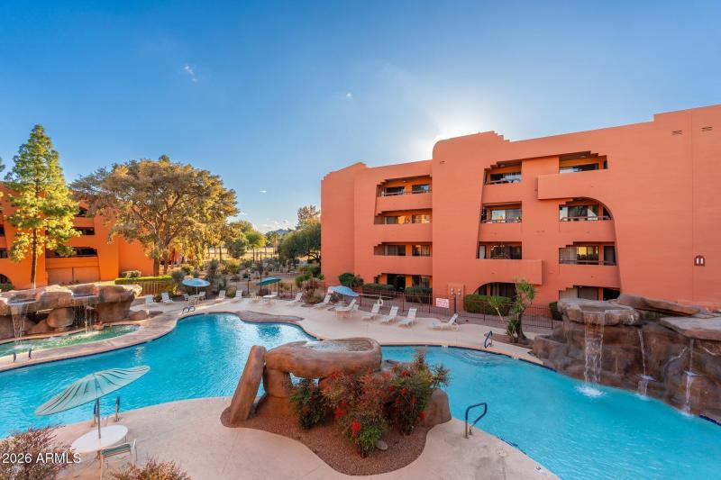 12212 N Paradise Village Pkwy S APT 129