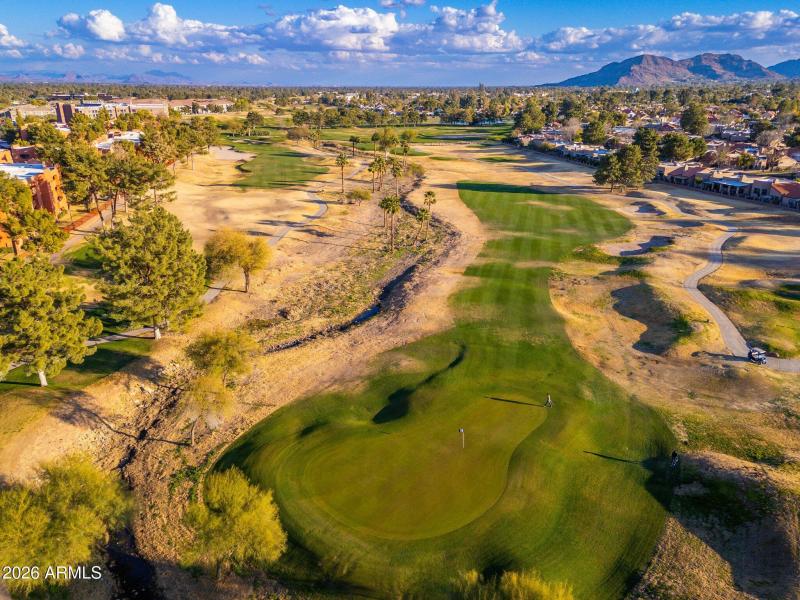 12212 N Paradise Village Pkwy S APT 129