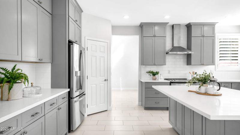 Stacked Cabinets & Breakfast Bar
