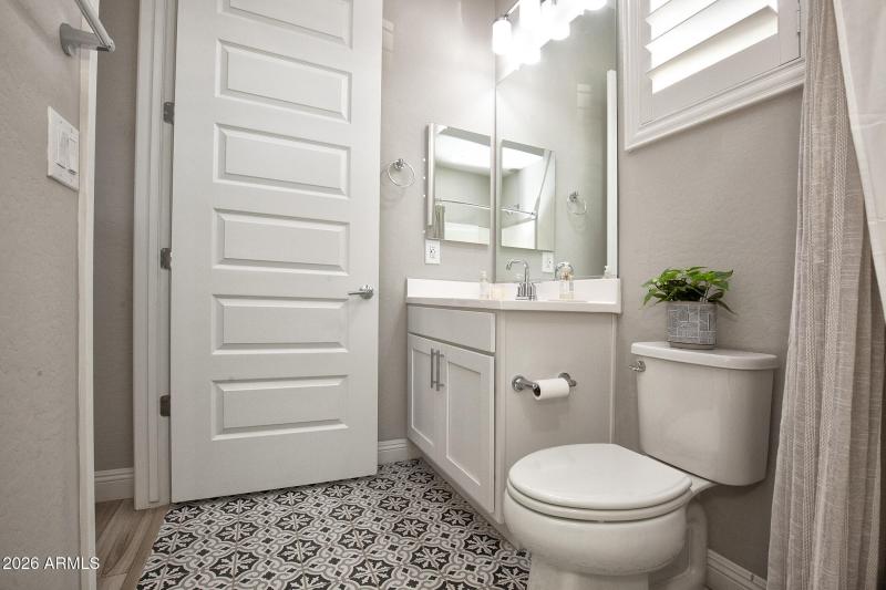 027_20218NWagnerWashDr