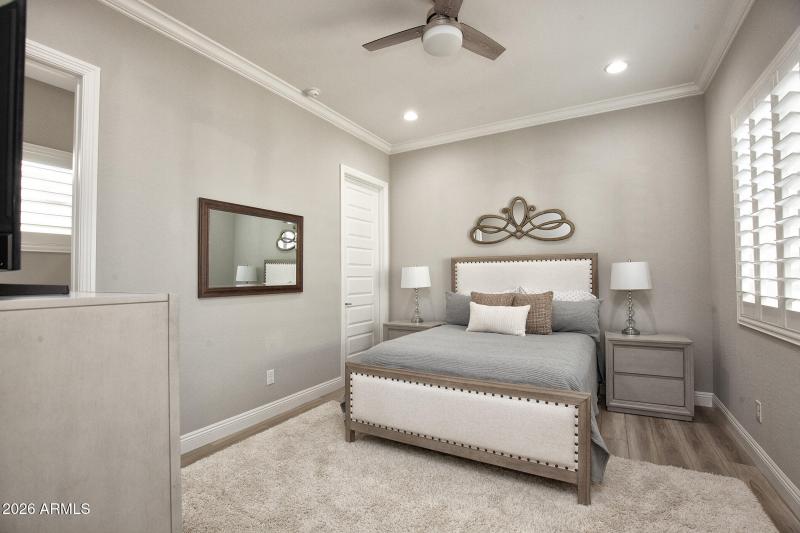 022_20218NWagnerWashDr