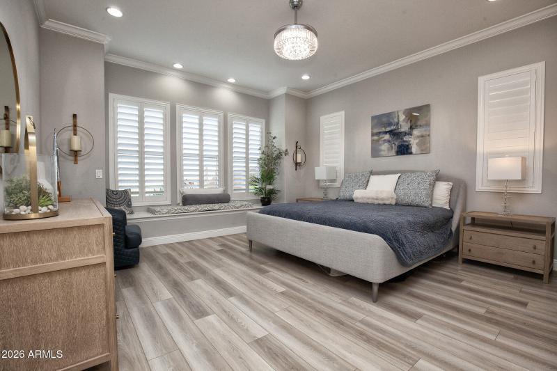 045_20218NWagnerWashDr