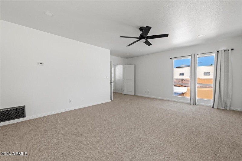 29-4327 N 69th Way 27