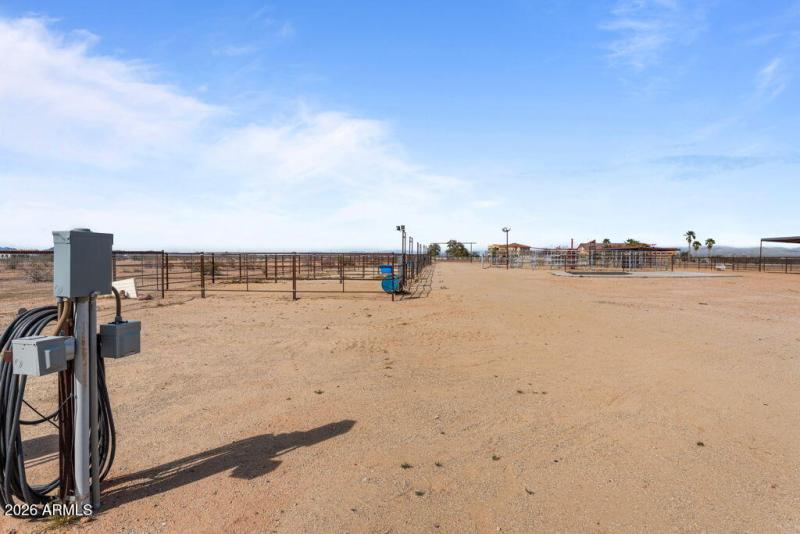 medium-019caa82-f527-72e9-b84c-bc8922b38