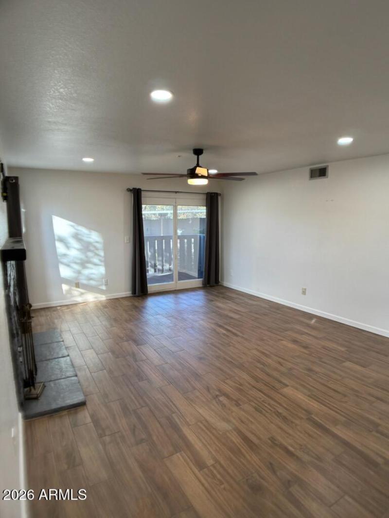 20260126_230043652_iOS