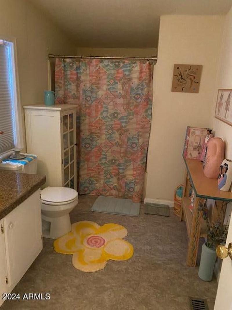 1280 N Ironwood #84 Master Bath 3