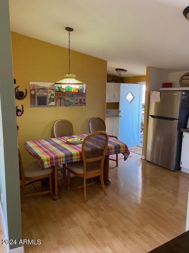 1280 N Ironwood #84 Kitchen Dining 2