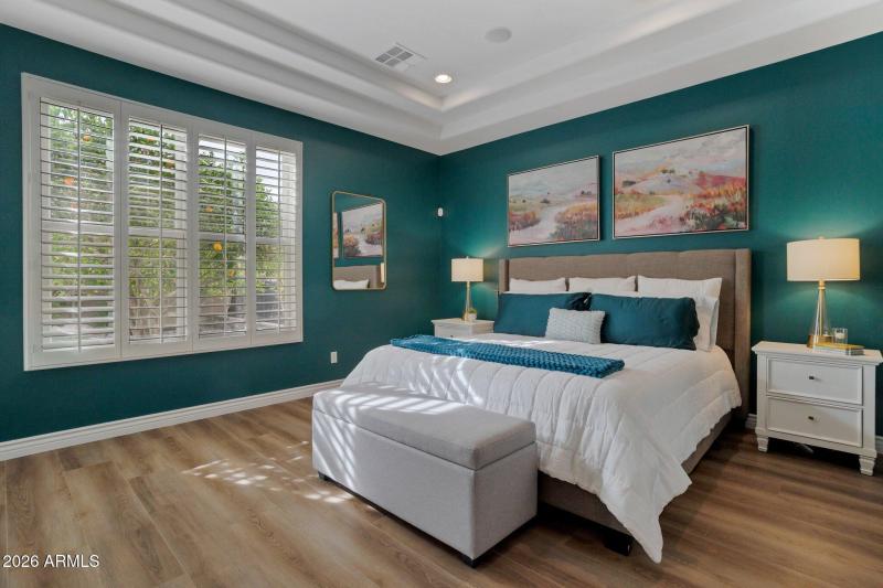 Master Bedroom, King Bed