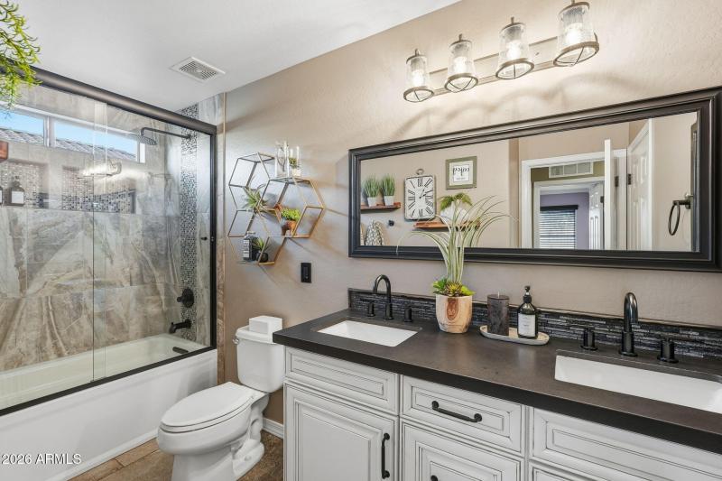 Hall Bathroom Detail