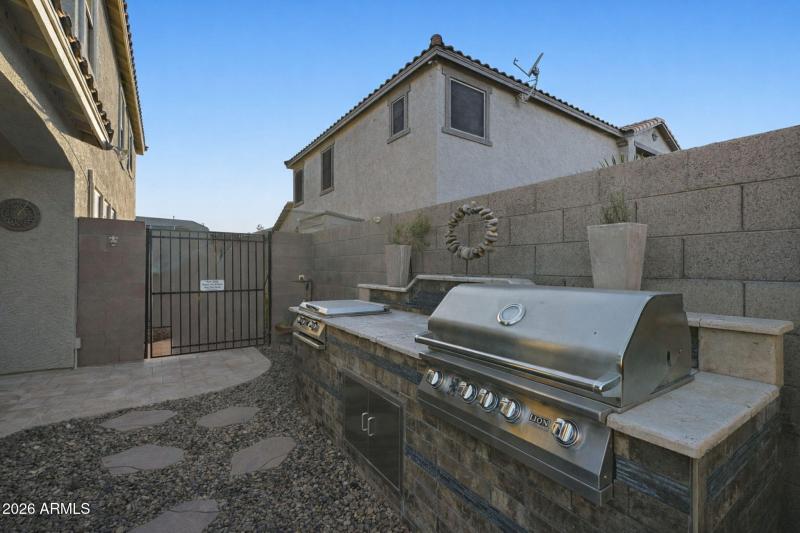 BBQ Center Entertaining