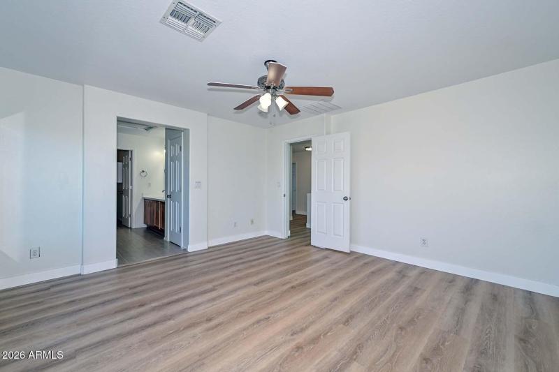 Primary Bedroom-Bath