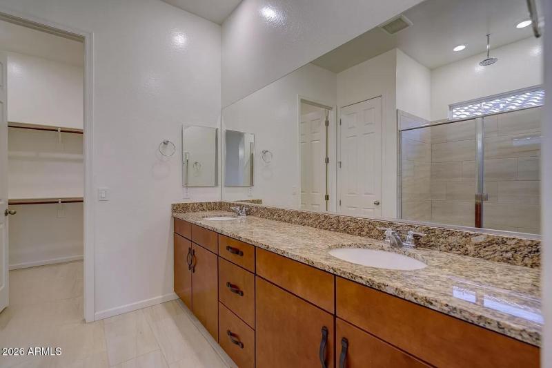 0a77f107-18a9-4520-8c15-5ae0e5eccff4