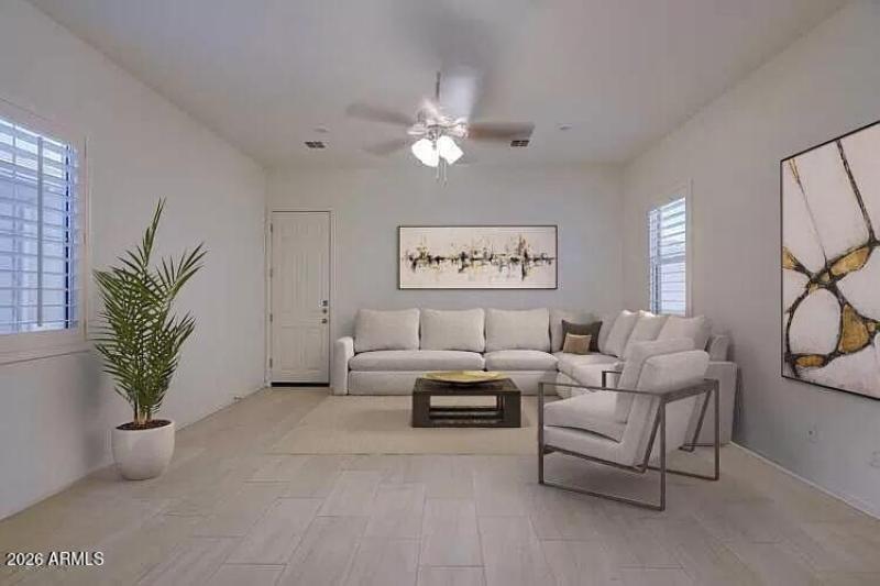 6a44ff40-5393-4cb3-9558-913d21ca2505