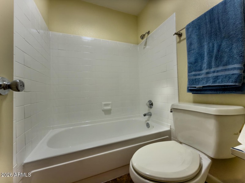 5995 N 78 New tub_6573