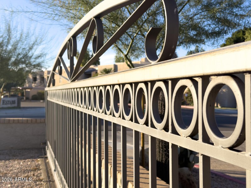 5995 N 78 Gated entry_5999