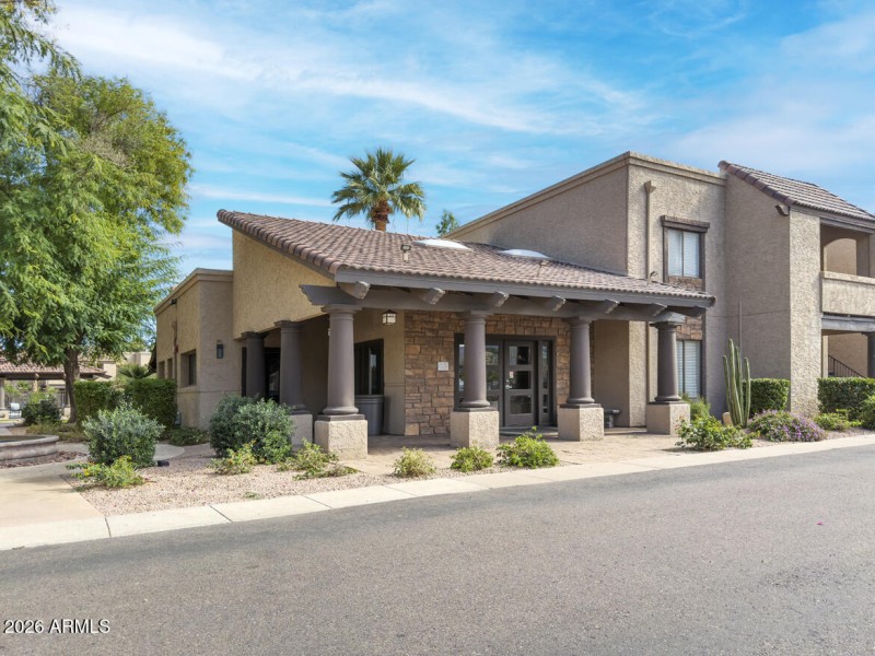 5995 N 78 Club house_6509