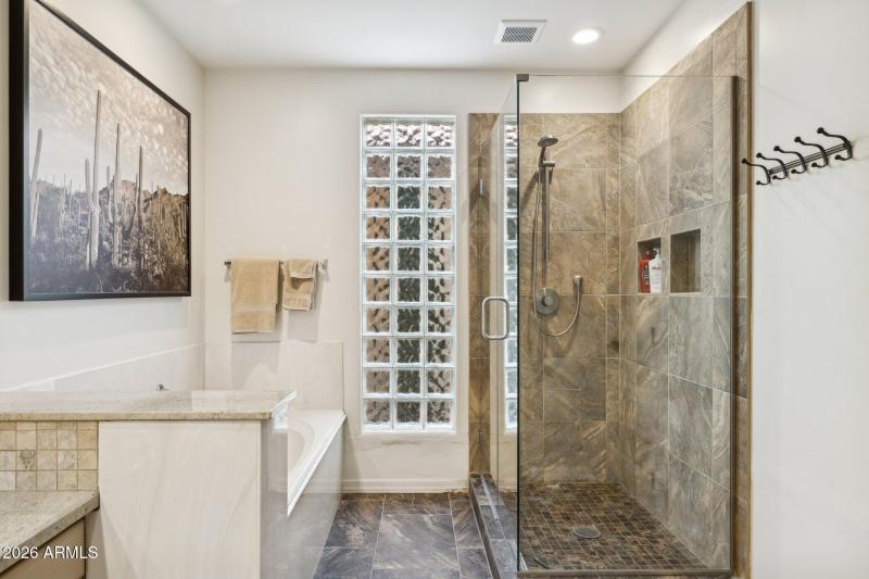 16-web-or-mls-8041-e-del-tornasol-dr