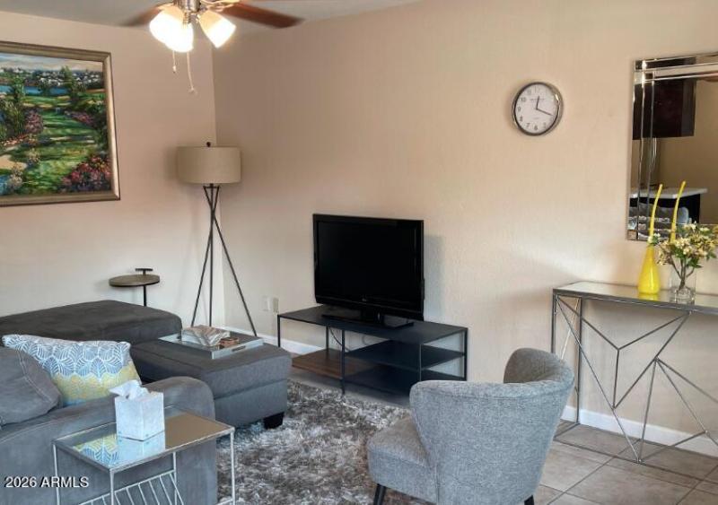 04 - 510 W UNIVERSITY DR 117