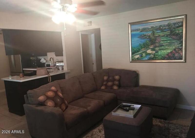 06 - 510 W UNIVERSITY DR 117