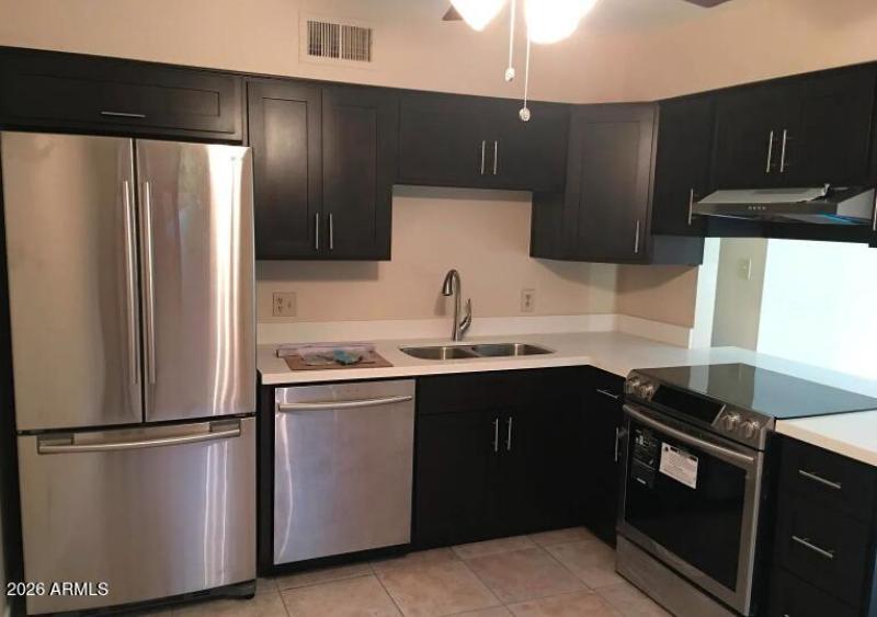 07 - 510 W UNIVERSITY DR 117