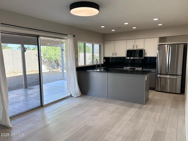 3) 57861-68349478e9d3f