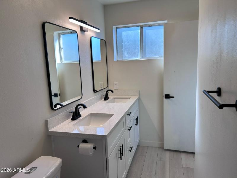 11) 57861-68349478855d7