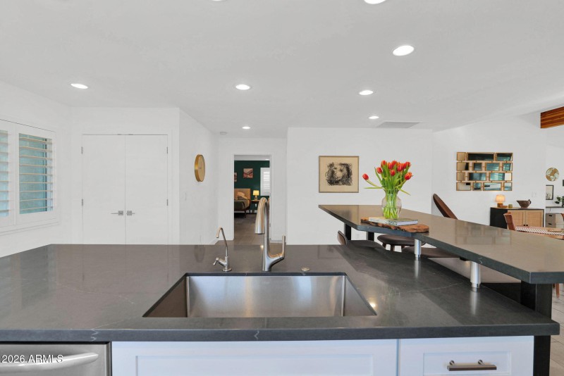 29-web-or-mls-P1546986