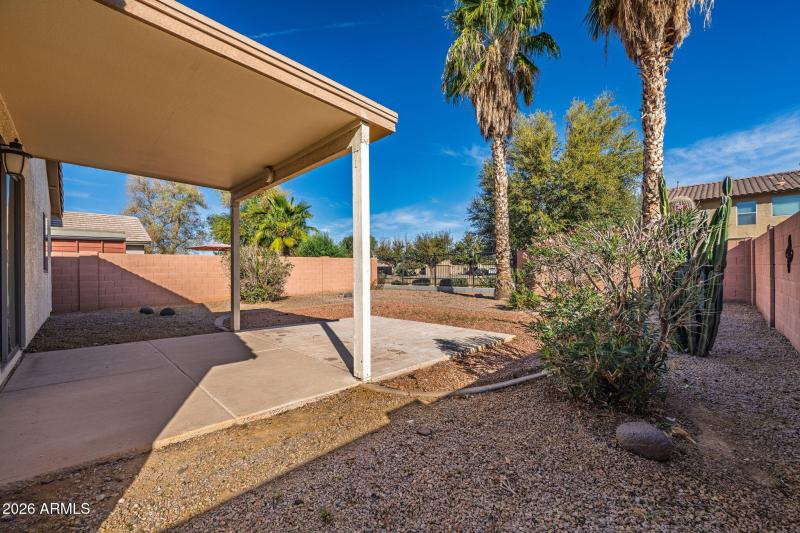 28-web-or-mls-41896 W Avella Dr-28