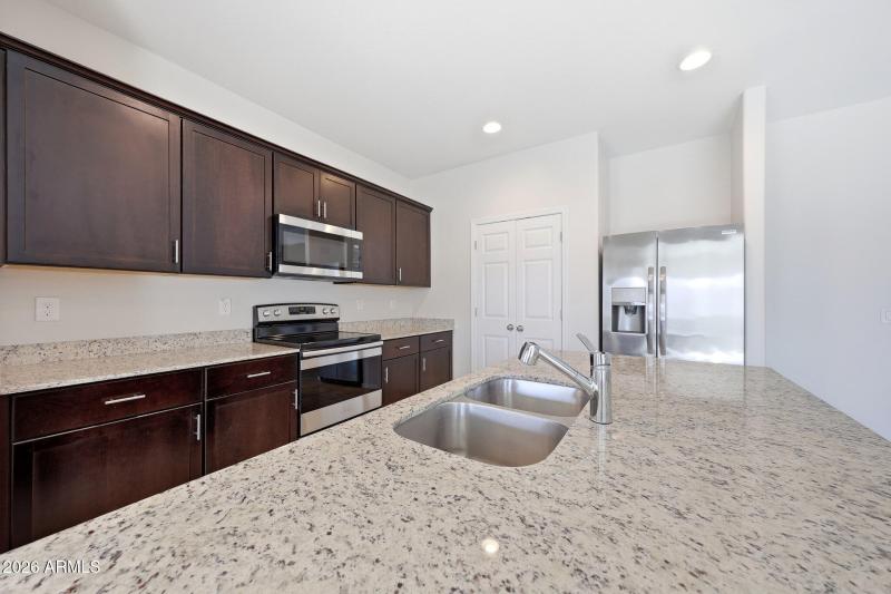 2) 68227-69a35960beba8