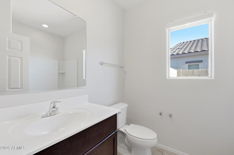 17) 68227-69a3594ba95eb