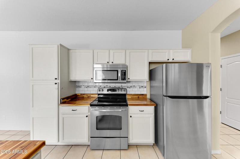 1819 W Nighthawk Way-27