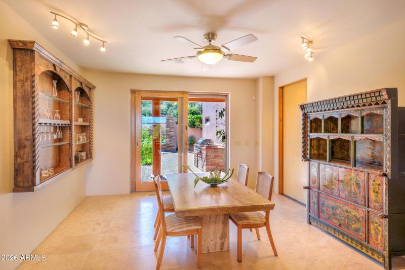 A59B828F-E55B-4610-8676-551AC8BFF93E