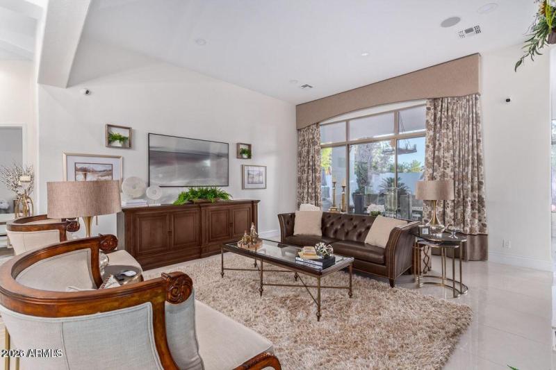 20220916134309611841000000-o