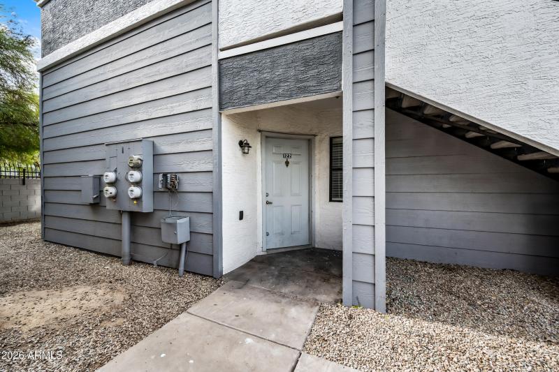 2-3065N67A122-ocupix-