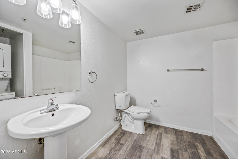 15-3065N67A122-ocupix-