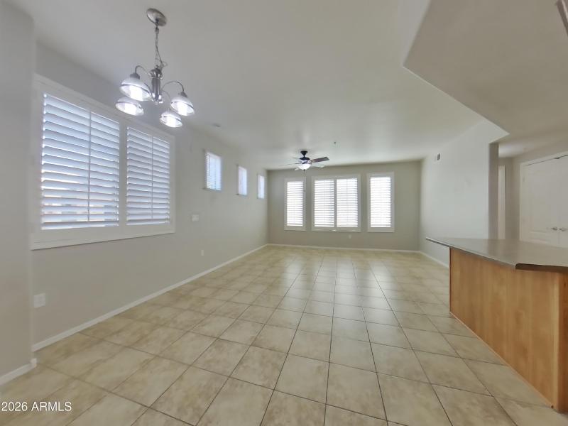 1_pc_xmh3fG4EDj_eQieNZZCVK_layout_0