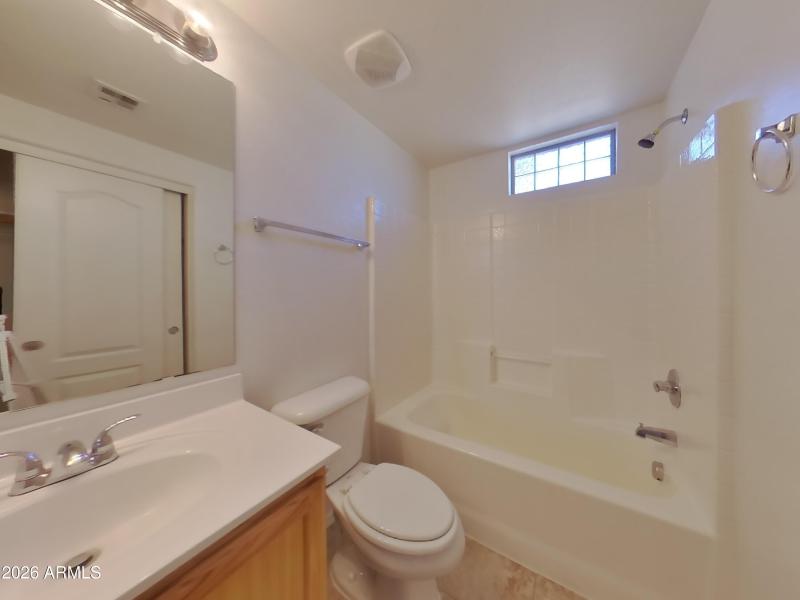 10_pc_qPWjA7cXtC_179NUXaI5E_layout_0