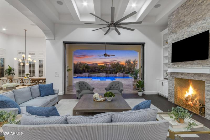 008_167_567_a4m_sgtw_259