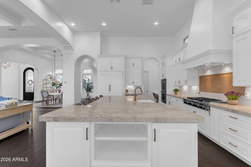 025_58_172_a4m_sg_253