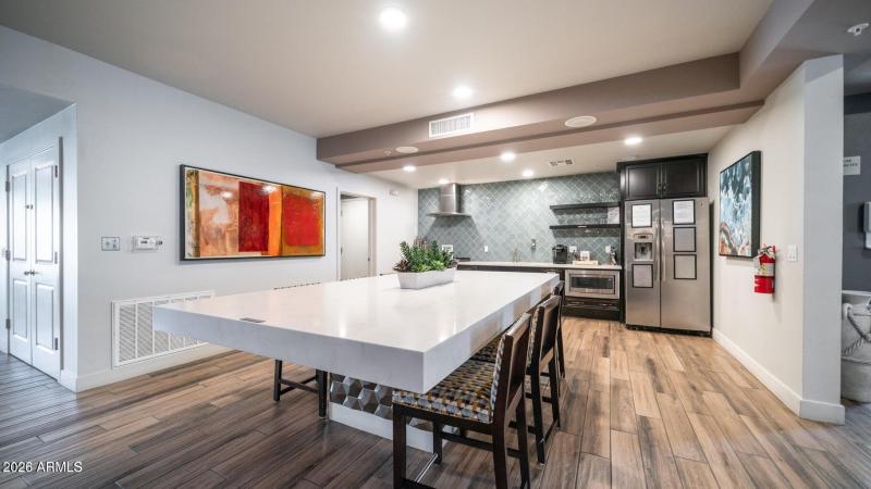 Clubhouse kitchen 2 (1)