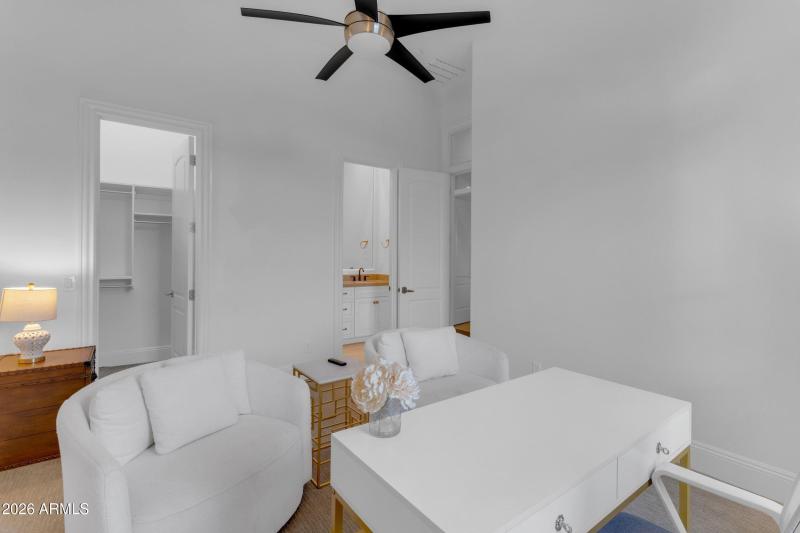 071_125_373_a4m_sg_741